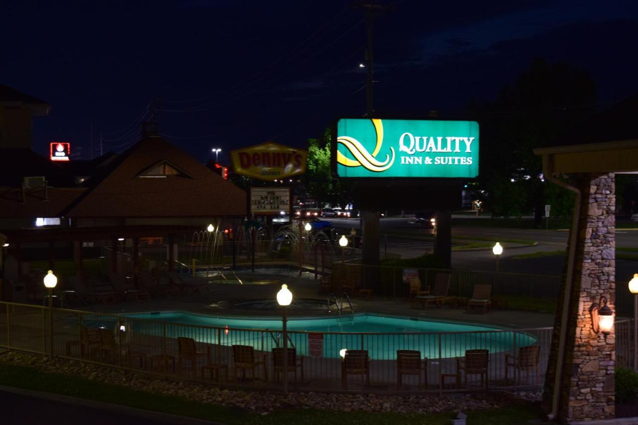 Quality Inn & Suites At Dollywood Lane Пиджен-Фордж Экстерьер фото